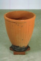 http://carolinanitsch.com/files/gimgs/th-104_104_sct-0029-vase.jpg